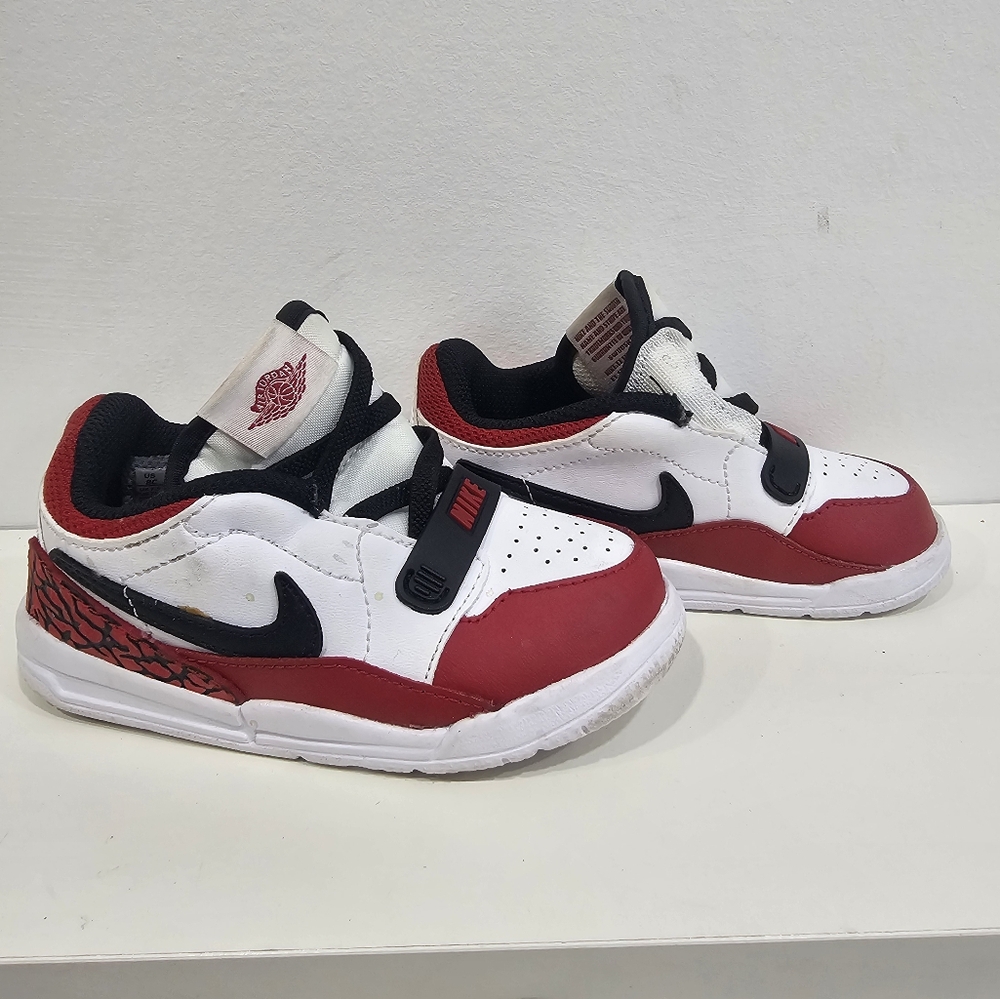 Air Jordan Nike Shoes Size 8c